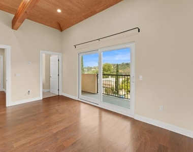1630 Bridgeport Drive - Photo Thumbnail 39