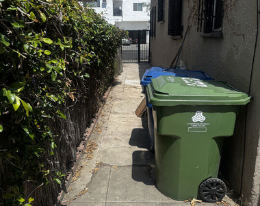 4880 Lexington Avenue - Photo Thumbnail 14