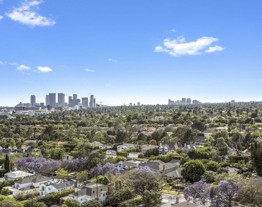 838 N Doheny Drive - Photo Thumbnail 40