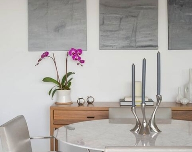 838 N Doheny Drive - Photo Thumbnail 10