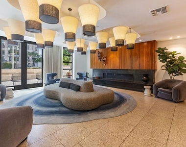 10777 Wilshire Boulevard - Photo Thumbnail 28