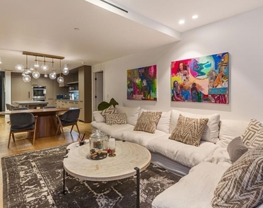 10777 Wilshire Boulevard - Photo Thumbnail 12