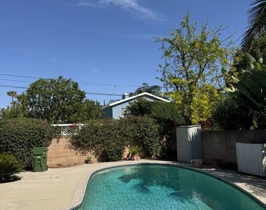 5412 Hazeltine Avenue - Photo Thumbnail 25