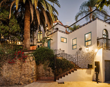 2002 N Las Palmas Avenue - Photo Thumbnail 39