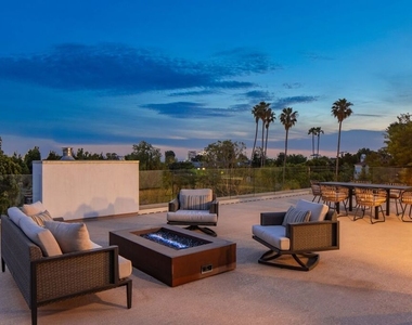 12443 W Sunset Boulevard - Photo Thumbnail 37
