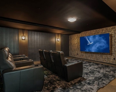 12443 W Sunset Boulevard - Photo Thumbnail 27