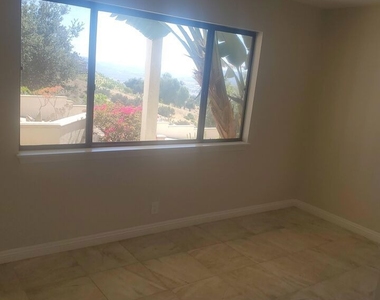 42100 Parado Del Sol Drive - Photo Thumbnail 11