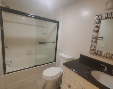 42100 Parado Del Sol Drive - Photo Thumbnail 17