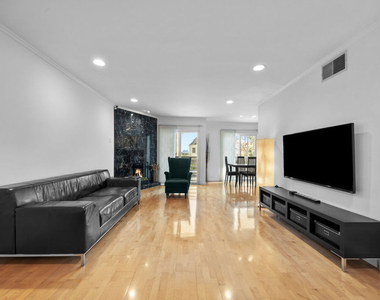 1515 S Beverly Drive - Photo Thumbnail 1