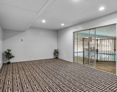 1515 S Beverly Drive - Photo Thumbnail 25