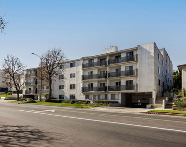 1515 S Beverly Drive - Photo Thumbnail 29
