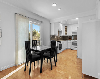 1515 S Beverly Drive - Photo Thumbnail 4