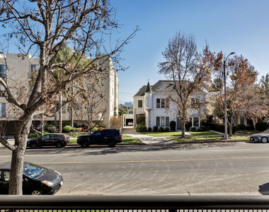 1515 S Beverly Drive - Photo Thumbnail 21