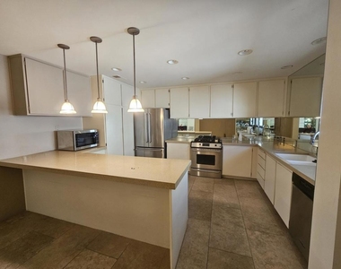 3447 Andreas Hills Drive - Photo Thumbnail 8
