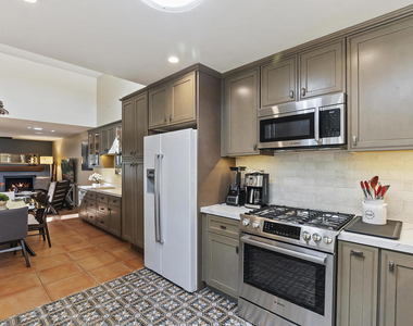 48624 Moon Terrace Lane - Photo Thumbnail 10