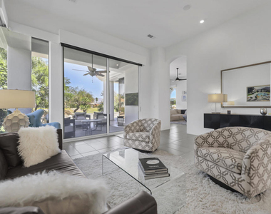 267 Loch Lomond Road - Photo Thumbnail 8