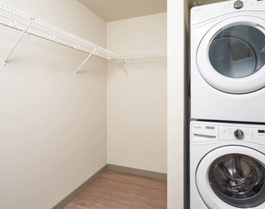 520 Terry Avenue - Photo Thumbnail 28