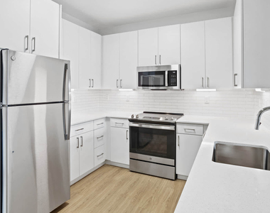 1650 Hope Dr. - Photo Thumbnail 4