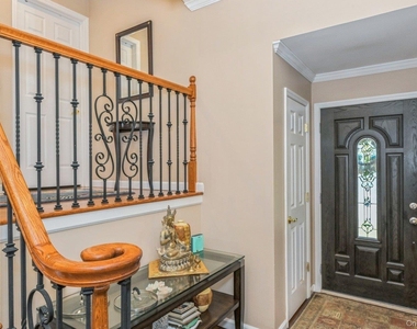 41 Eaton Road - Photo Thumbnail 8