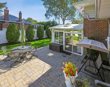 41 Eaton Road - Photo Thumbnail 27