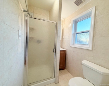 239-13 86th Avenue - Photo Thumbnail 13