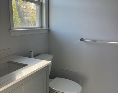 8 Marion Avenue - Photo Thumbnail 16
