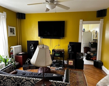 216 Union Avenue - Photo Thumbnail 4