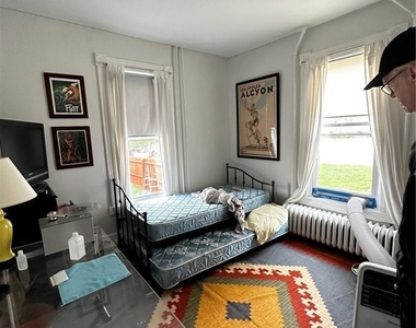 216 Union Avenue - Photo Thumbnail 16