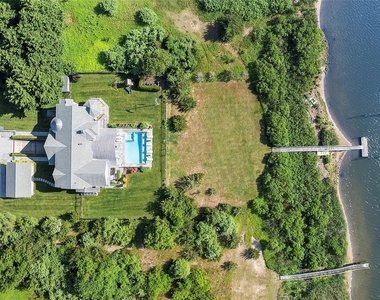 61 A South Bay Avenue - Photo Thumbnail 8