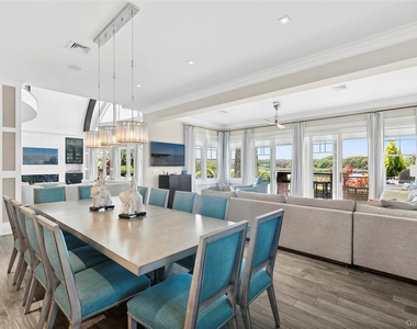 61 A South Bay Avenue - Photo Thumbnail 14