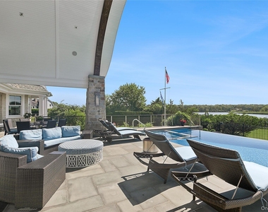 61 A South Bay Avenue - Photo Thumbnail 34