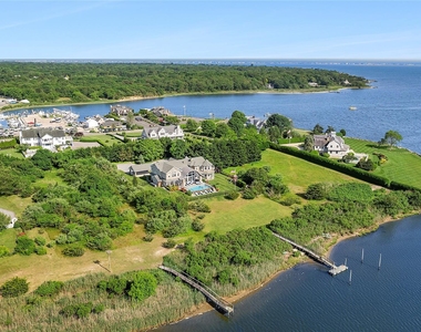 61 A South Bay Avenue - Photo Thumbnail 6