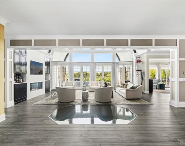 61 A South Bay Avenue - Photo Thumbnail 12