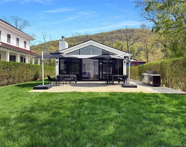 12 Hudson River Lane - Photo Thumbnail 18