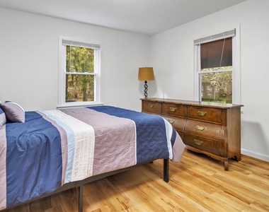 120 Promenade Drive - Photo Thumbnail 10