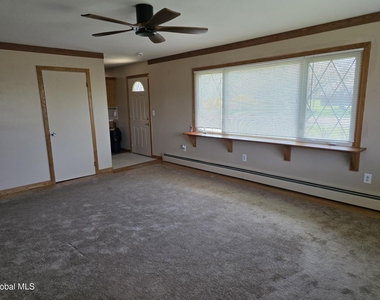 328 Witter Road - Photo Thumbnail 5
