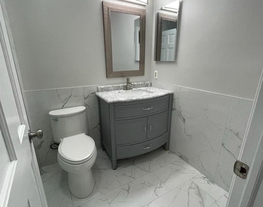 42 Ashford Drive - Photo Thumbnail 7