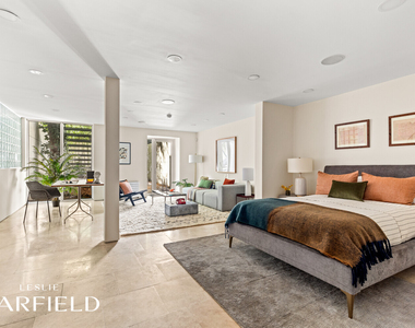 240 E 61st Street - Photo Thumbnail 7