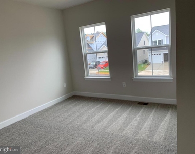 150 Boxelder Drive - Photo Thumbnail 20