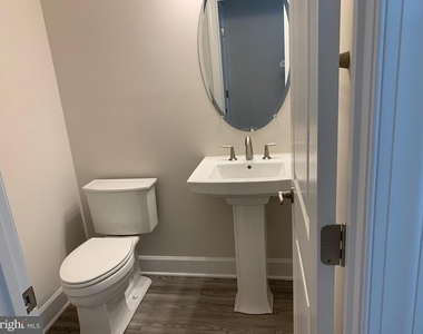 150 Boxelder Drive - Photo Thumbnail 10