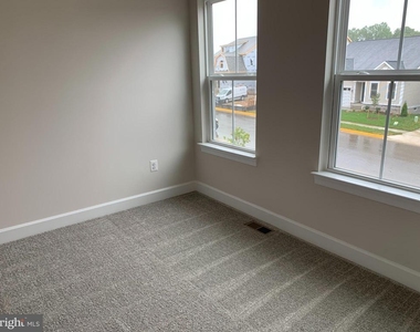 150 Boxelder Drive - Photo Thumbnail 17