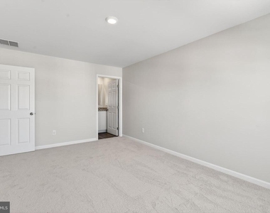 183 Caterpillar Drive - Photo Thumbnail 19