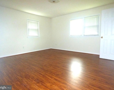 1744 Great Falls Street - Photo Thumbnail 7