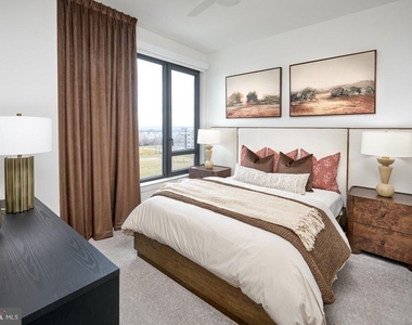 2700 Main Line Boulevard - Photo Thumbnail 3