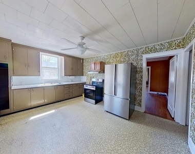 1301 N Duke Street - Photo Thumbnail 1
