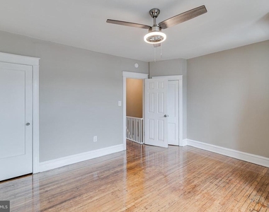1117 Rosalie Street - Photo Thumbnail 9