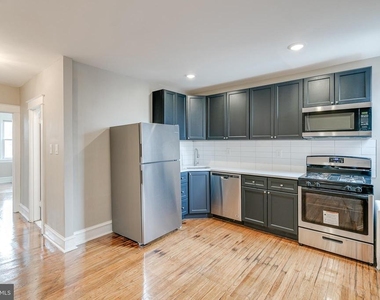 1117 Rosalie Street - Photo Thumbnail 2