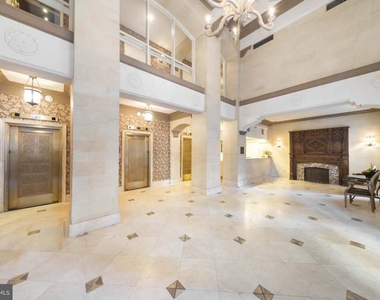 222 W Rittenhouse Square - Photo Thumbnail 5