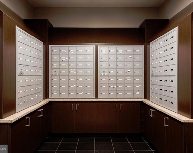 2100 Walnut Street - Photo Thumbnail 7