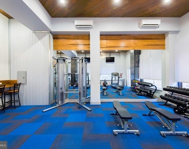 2100 Walnut Street - Photo Thumbnail 11